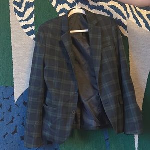 2000s Zara Men’s blazer, says size m, fits like a small